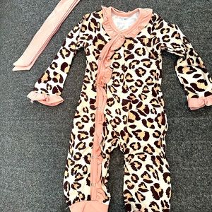 Girl’s Leopard Romper with headband
